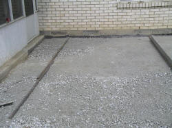 12may0004.JPG (74171 bytes)